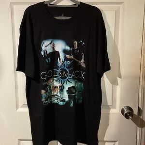 NWOT Graphic Black GODSMACK World Tour Band T-Shirt